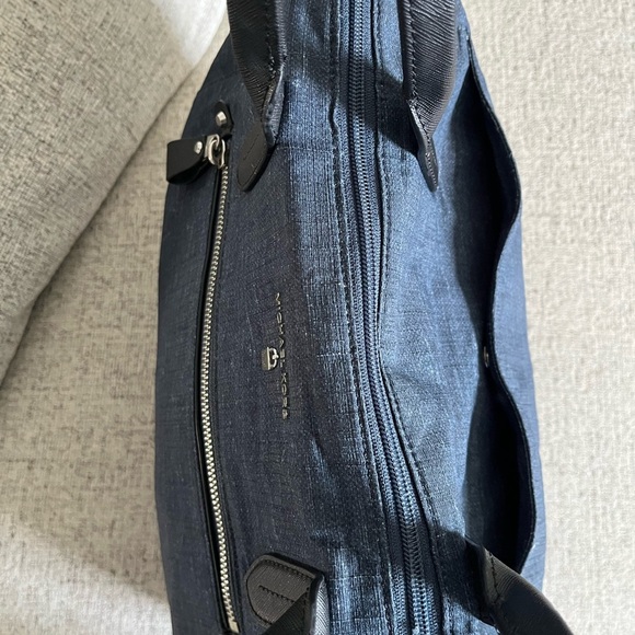 Michael Kors Denim Tote with Luggage sleeve Dusty and charm included 18x12 - Picture 7 of 12